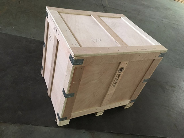 胶合板箱